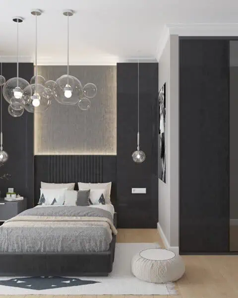 Tuzla genç odasında geniş gardırop, koyu kapak yüzeyi ve yatak alanı görünümü